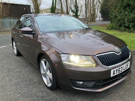 SKODA OCTAVIA 2.0 TDI Elegance